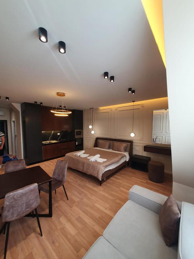 #New Luxury Apartment ติรานา ภายนอก รูปภาพ