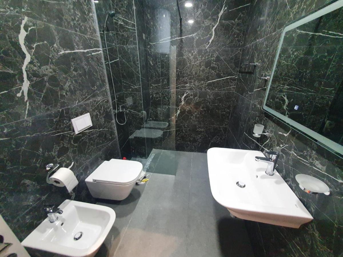 #New Luxury Apartment ติรานา ภายนอก รูปภาพ