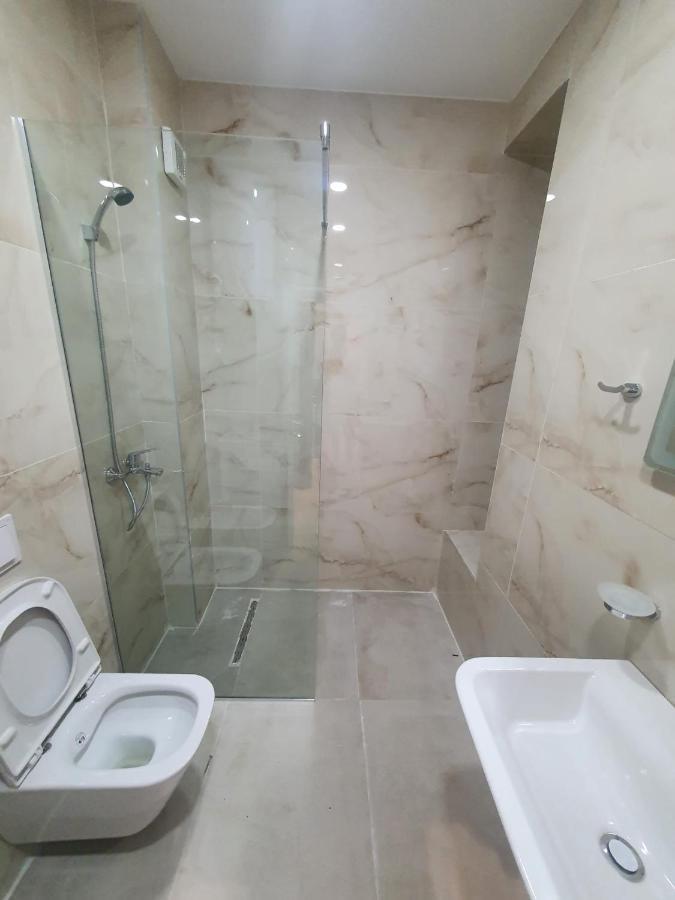 #New Luxury Apartment ติรานา ภายนอก รูปภาพ