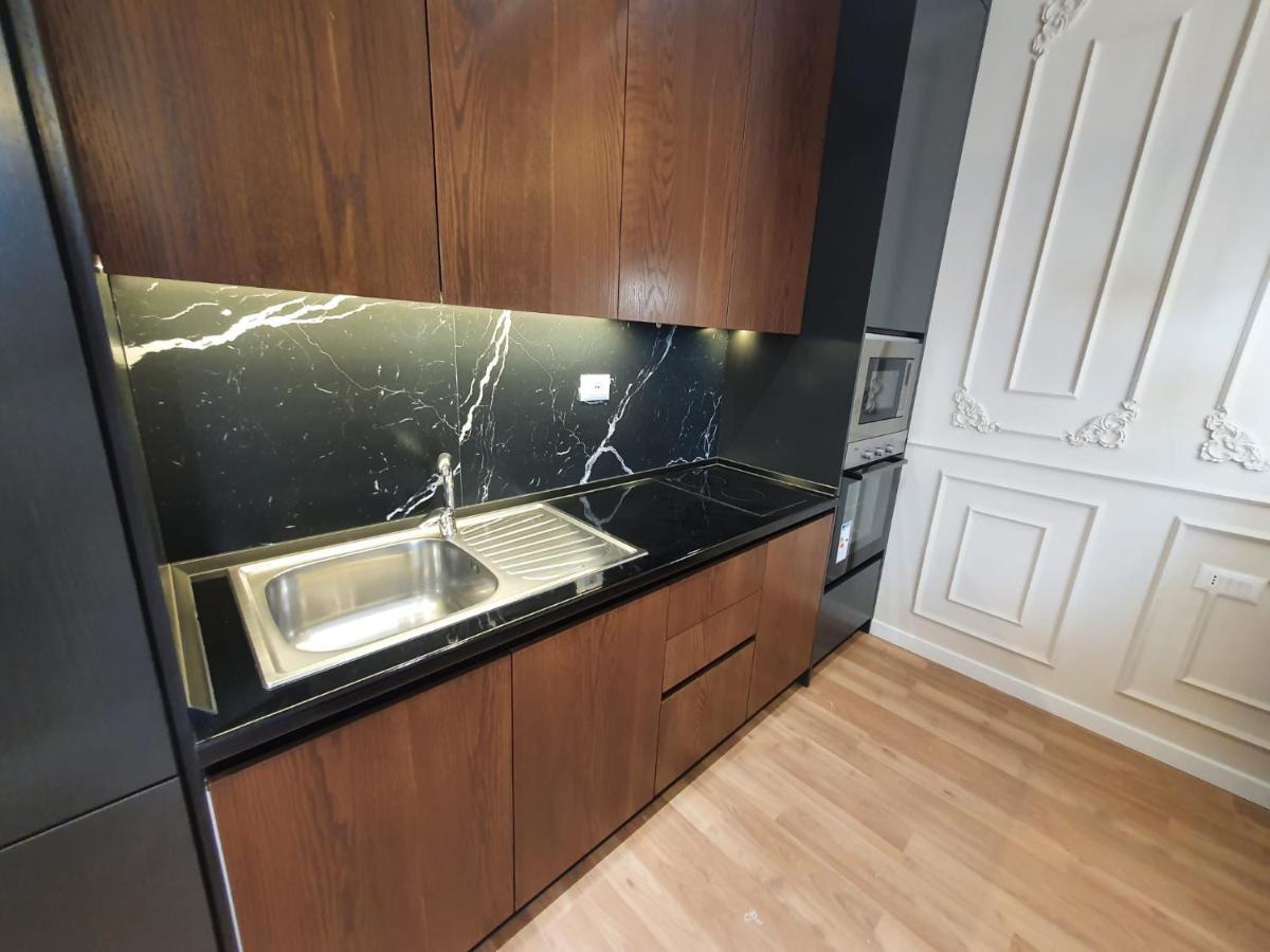 #New Luxury Apartment ติรานา ภายนอก รูปภาพ