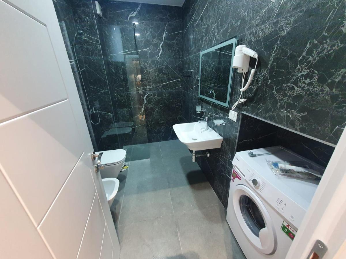 #New Luxury Apartment ติรานา ภายนอก รูปภาพ